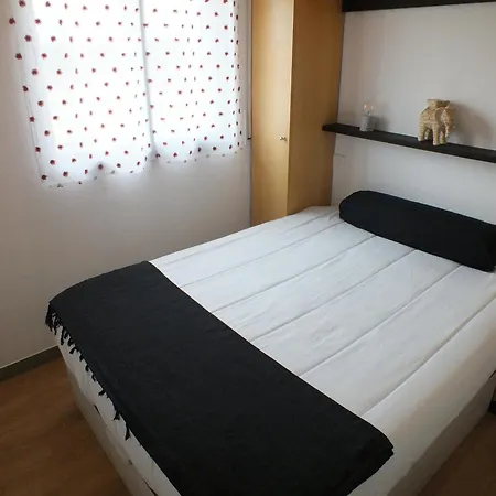 Cerca De La Playa Con Terraza Y Aparcamiento Privado - Es-204-75 Roses