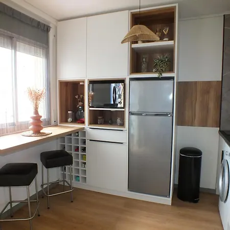 Cerca De La Playa Con Terraza Y Aparcamiento Privado - Es-204-75